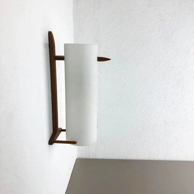 Teak and Glass Wall Sconce by Uno & Östen Kristiansson for Luxus, Sweden For Sale - Image 6 of 18