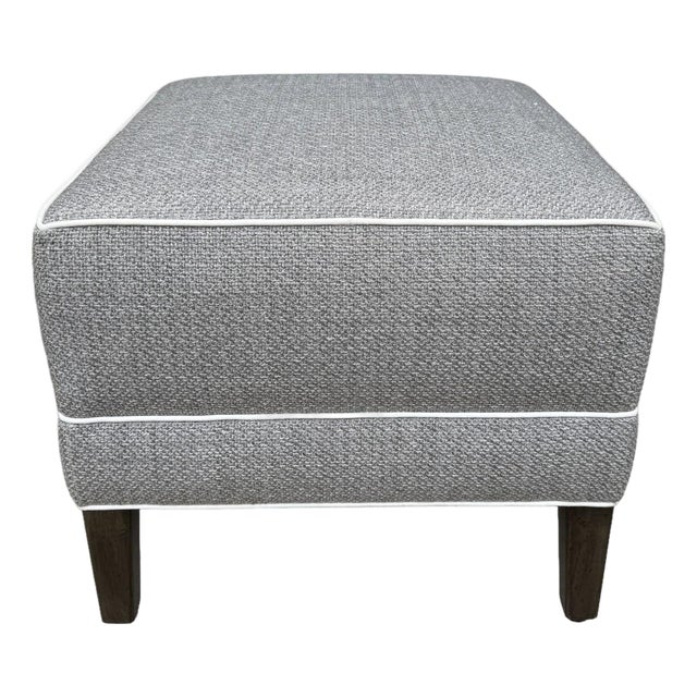 Ethan Allen Gray Upholstered Ottoman With White Piping For Sale