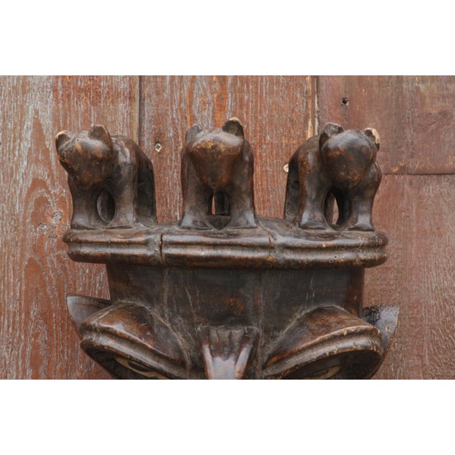 Tribal 1940s African Bamileke Ethnic Mask For Sale - Image 3 of 8