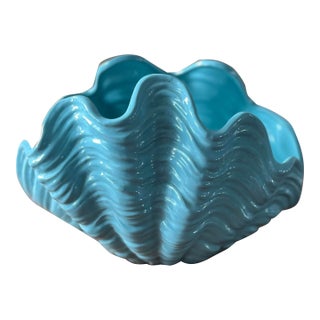 Vintage Ceramic Clam Shell Bowl or Vase in Robin’s Egg Blue For Sale
