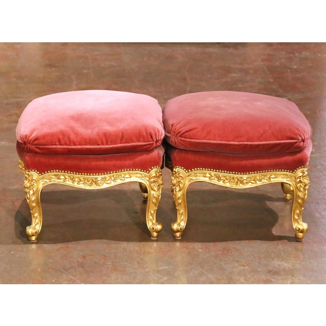 French Pair of 19th Century French Louis XV Giltwood Stools With Velvet Cushions For Sale - Image 3 of 9