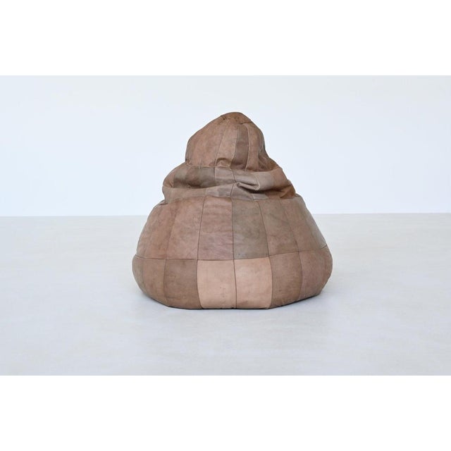 De Sede Patchwork Bean Bag Pouf in Leather Switzerland 1970 from De Sede For Sale - Image 4 of 14