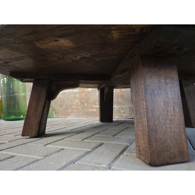 1970s Large Mid-Century Round Oak Coffee Table, 1970s For Sale - Image 5 of 16