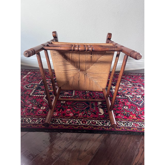 Vintage Tell City/Ethan Allen Style Colonial Early American Ladderback Dining Wooden Armchair, Woven Rush Seat For Sale In Dallas - Image 6 of 12