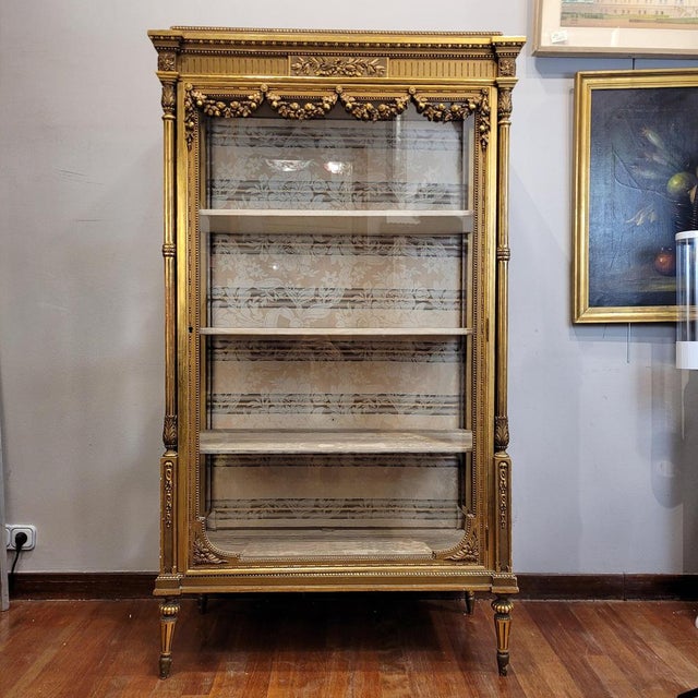 Napoleon III Display Case in Carved and Gilded Wood, France, 1900s For Sale - Image 4 of 18
