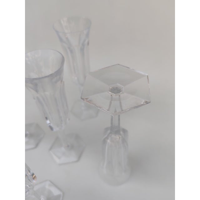 Baccarat Crystal Champagne Flutes Malmaison Model, 1970s, Set of 5 For Sale - Image 3 of 7