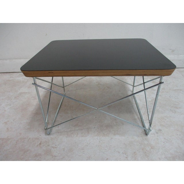 Vintage Eames Wire Base Elliptical Surfboard Lamp End Table Pedestal Table For Sale - Image 10 of 11