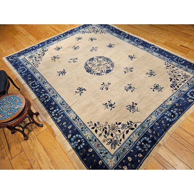 Antique Chinese Peking Rug, Hand-Knotted Wool, Floral Design, Ivory, 9' x 12' For Sale In Chicago - Image 6 of 18