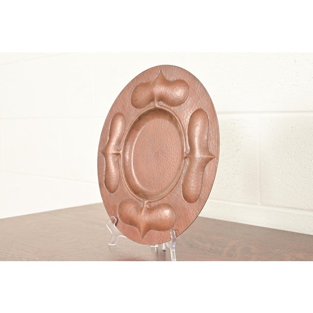 Art Deco Ramon Ramirez Arts & Crafts Hammered Copper Charger Plate or Tray For Sale - Image 3 of 12