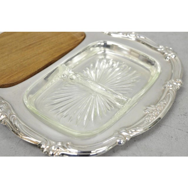 Gorham Mid 20th century Newport Gorham Yb157 Silver Plated 3 Section Cheese Cracker Serving Platter Tray For Sale - Image 4 of 11
