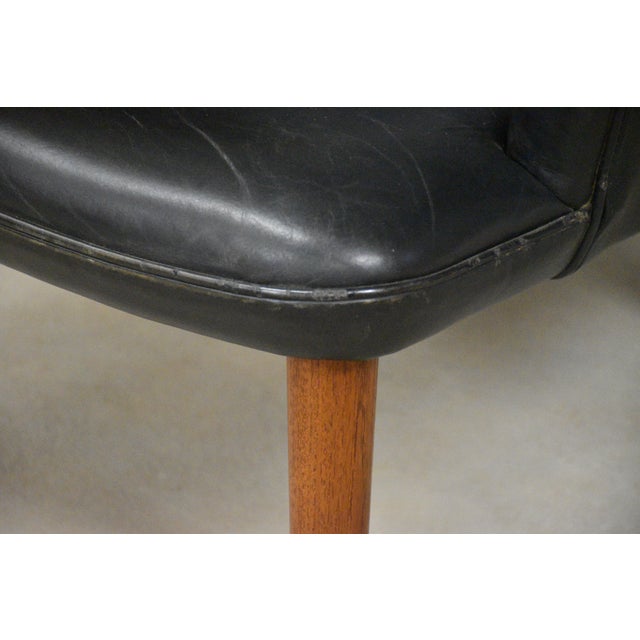 Black 1960s Hans J. Wegner Black Leather Mama Bear Chair For Sale - Image 8 of 11