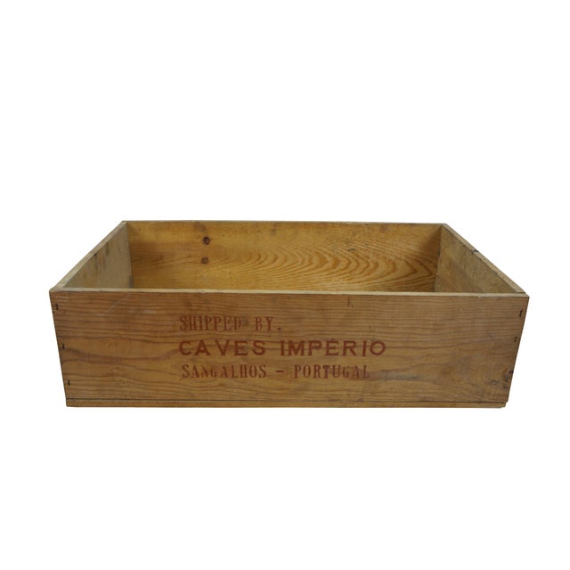 Santa Rey Rose Still Wine Oak Bottle Crate. Made in Caves Imperio Portugal Dimensions: 24.75" x 14.25" x 7" (W x D x H)