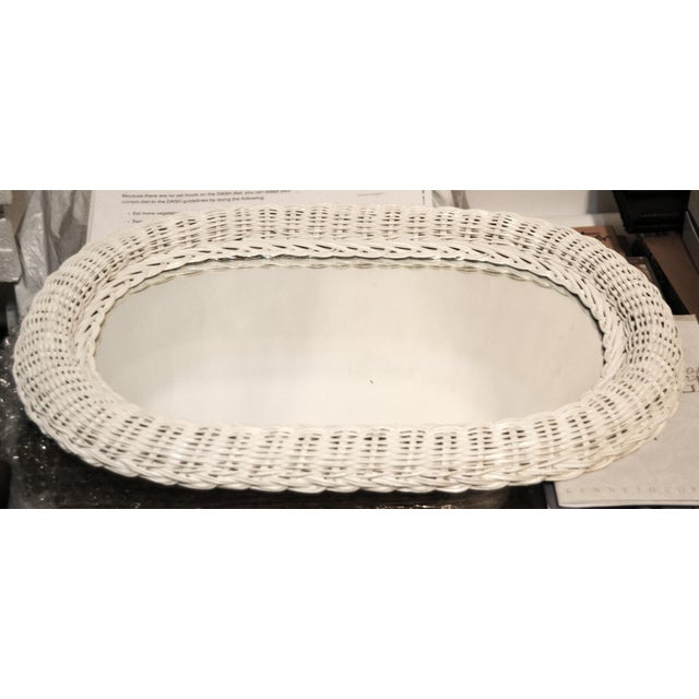 1970s Mid-Century Modern White Oval Handwoven Rattan Pencil Reed Wall Mirror For Sale In Miami - Image 6 of 13