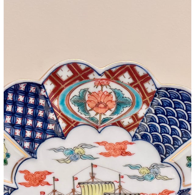 Vintage Japanese Hand-Painted Imari-Style Porcelain Plate With Ship Scene, Signed For Sale - Image 4 of 6