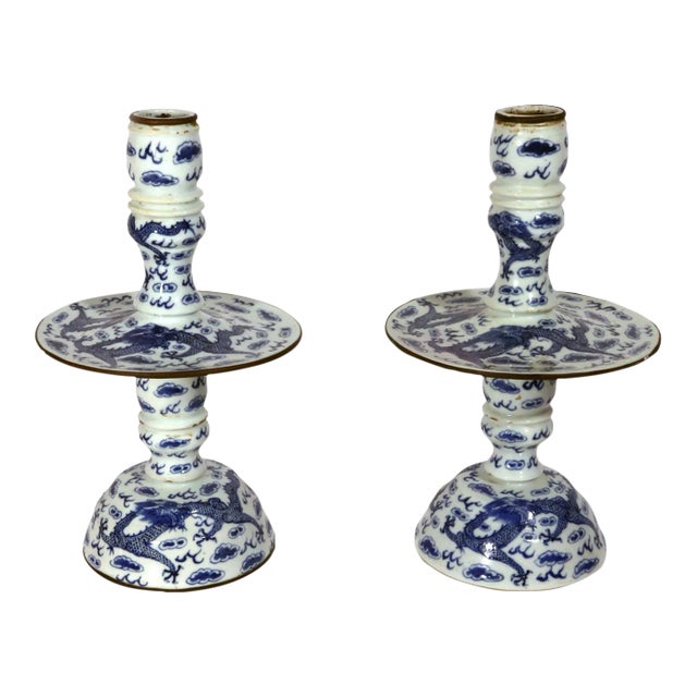 Chinese Export Porcelain Underglaze Blue Pair of Candlesticks For Sale