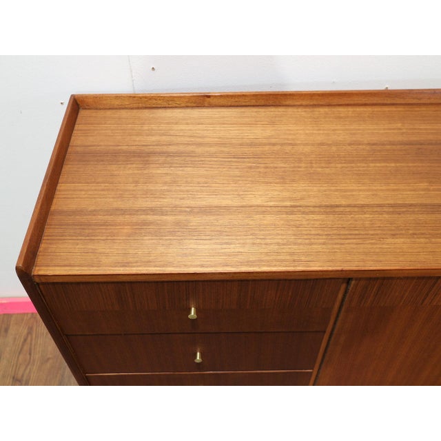 1960s Mid Century Modern Vintage Credenza Sideboard by Lebus Danish Style For Sale - Image 15 of 15