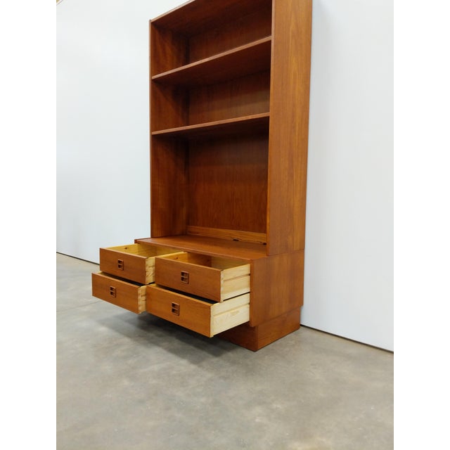 1960s 1960s Vintage Danish Modern Teak Bookshelf For Sale - Image 5 of 6