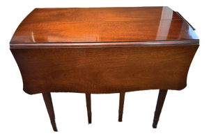 Vintage Drexel "Travis Court" Mahogany Drop-Leaf Dining Table No. 19635 – Includes 3 Leaves & Custom Protective Pads