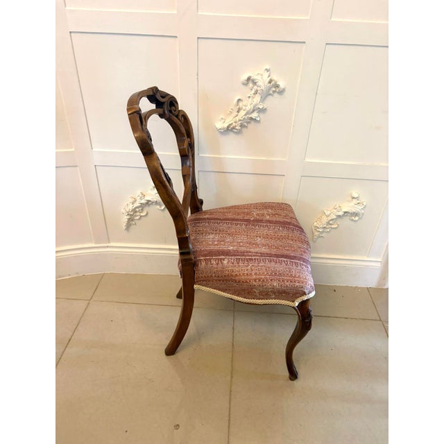 Antique Victorian Carved Walnut Balloon Back Dining Chairs, 1860s, Set of 4 For Sale - Image 4 of 7
