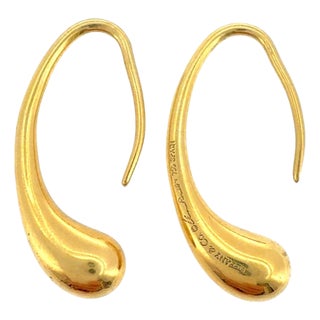 Tiffany & Co. Elsa Peretti Spain 18k Gold Teardrop Earrings For Sale
