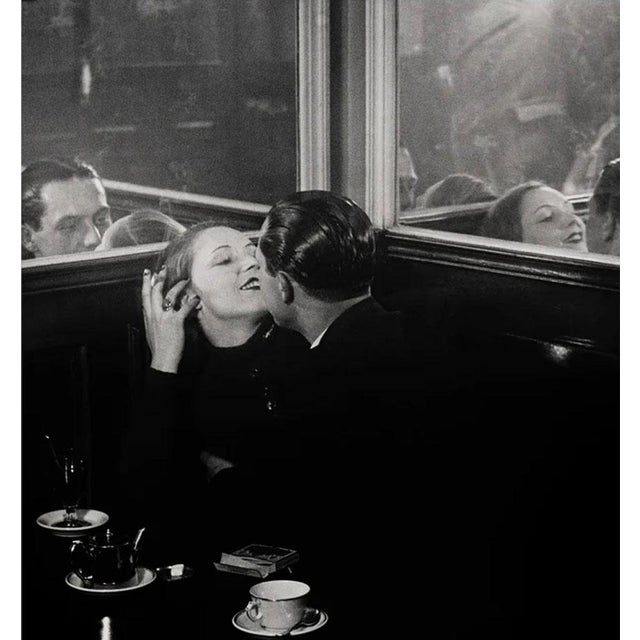 Contemporary Brassai Couple d'Amoureux Dans Un Petit Café (Quartier Italie) Official Poster For Sale - Image 3 of 3