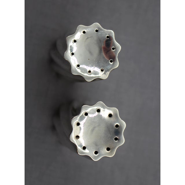 Mid-Century Modern Pair of Towle Sterling Silver Salt & Pepper Shakers For Sale - Image 3 of 6
