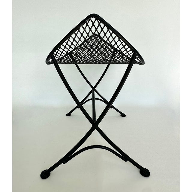 1950s Mid Century Modern Clamshell Concave Wire Stools For Sale In Cincinnati - Image 6 of 17