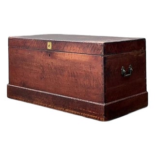 Vintage Cedar Lined Ships Trunk For Sale