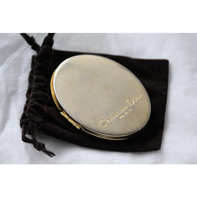Gold Oval Gilt Compact Pocket Mirror from Christian Dior, 1980s For Sale - Image 8 of 15