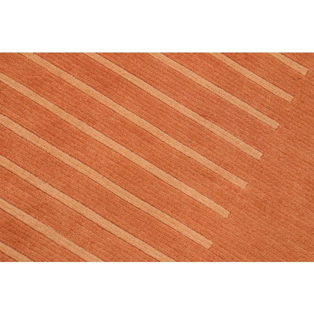 1980s 1980s Vintage Nepalese Rust/Tan Wool Rug - 6'0'' X 9'0'' For Sale - Image 4 of 10