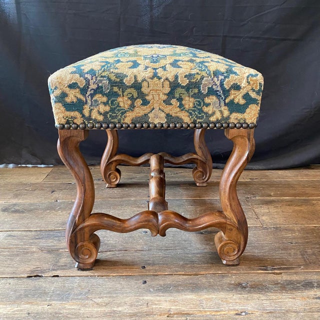Mid 19th Century French Louis XIV Carved Walnut Bench Ottoman With Gorgeous Tapestry Upholstery For Sale - Image 5 of 11