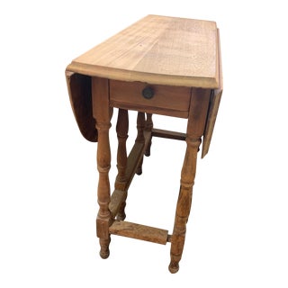 Antique Gateleg Table With Drawer For Sale