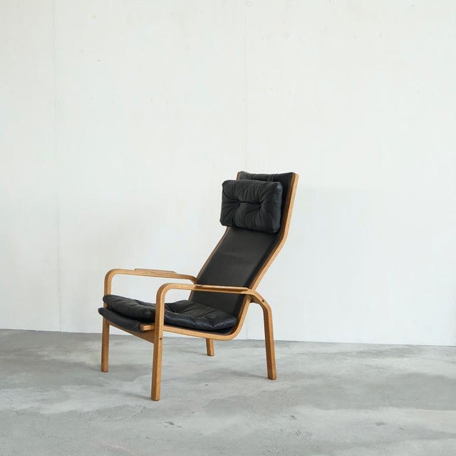Lounge Chair in Birch and Black Leather attributed to Yngve Ekström for Swedese, 1970s For Sale - Image 3 of 12