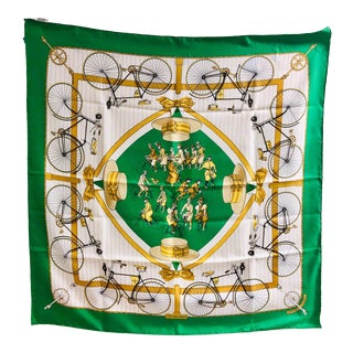 Hermès Les Becanes Silk Scarf With Box For Sale