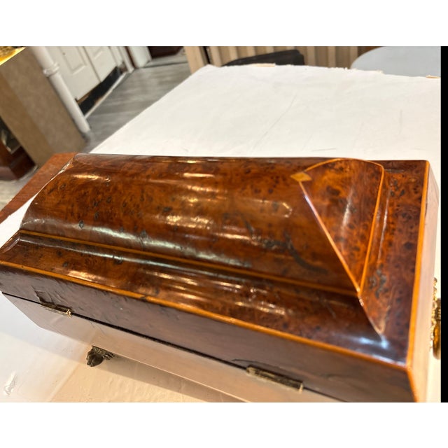 Early 19th Century English Regency Period Amboyna Wood Tea Caddy For Sale - Image 5 of 10