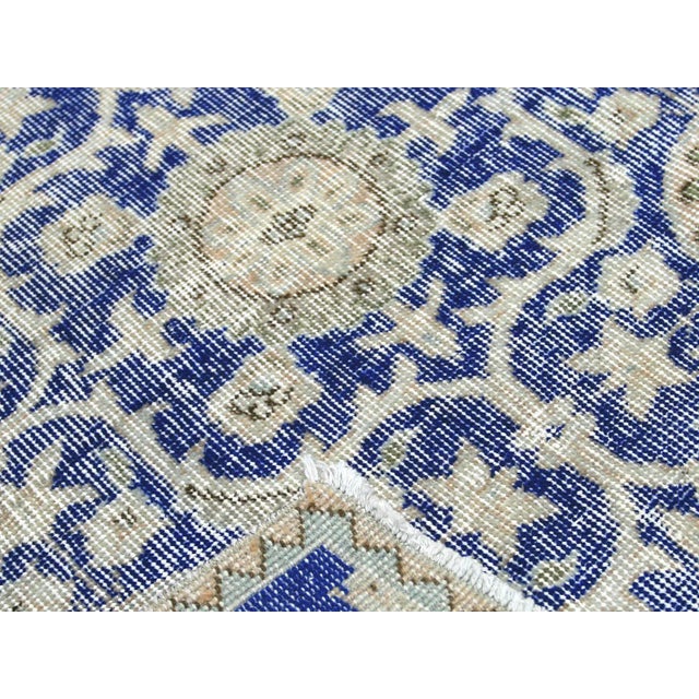 1960s Turkish Oushak Rug For Sale - Image 4 of 7