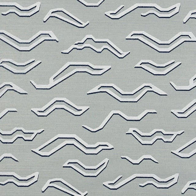 Not Yet Made - Made To Order Sample - Schumacher Kata Sisal Wallpaper in Mineral For Sale - Image 5 of 5