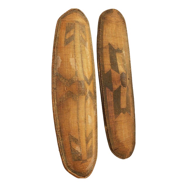 Mid-19th Century Decorative Azande People War Shields, Set of 2 For Sale