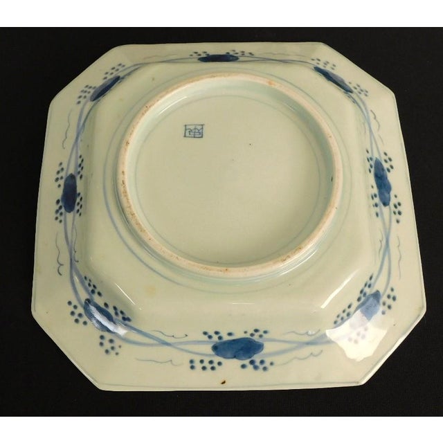 19th Century Japanese Meiji Period Arita Blue & White Octagonal Charger - 12" For Sale - Image 4 of 4