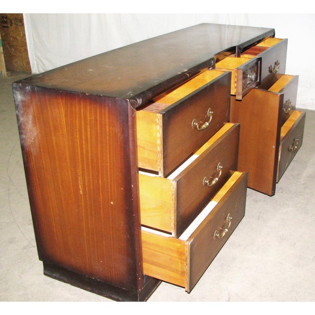 Vintage 6 Ft. Traditional Mid Century Dresser With Original Finish For Sale - Image 4 of 8