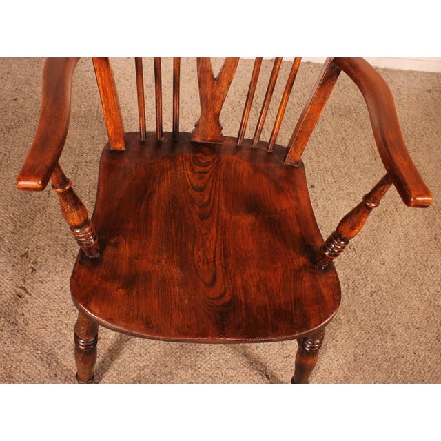 19th Century Windsor Armchair in Chestnut For Sale - Image 9 of 10