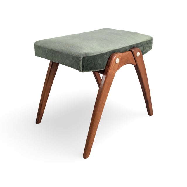 Mid-Century Modern Vintage Ottoman in Teak and Fabric For Sale - Image 3 of 8