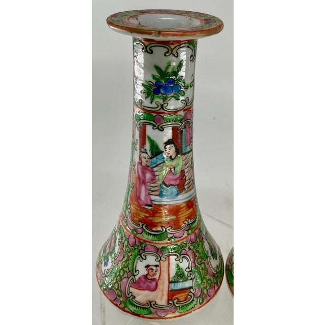 1920s Pair of Antique Chinese Rose Medallion Porcelain Candlesticks For Sale - Image 5 of 12
