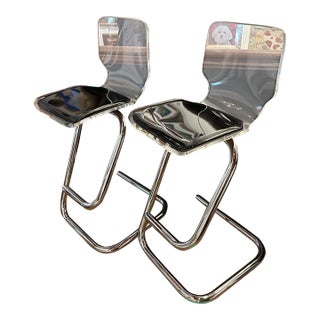 Lucite and Black Patent Leather Designer Luigi Bardini Bar Stools -a Pair For Sale