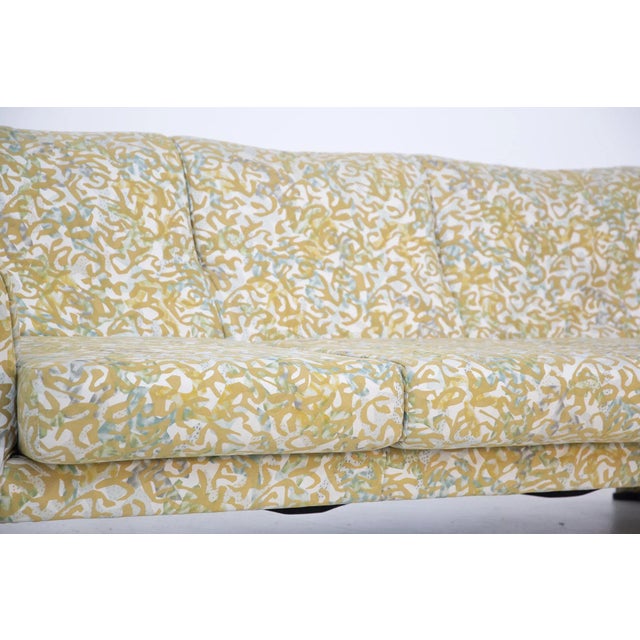 Textile Mid-Century Sofa in Fabric by Milo Baughman For Sale - Image 7 of 8