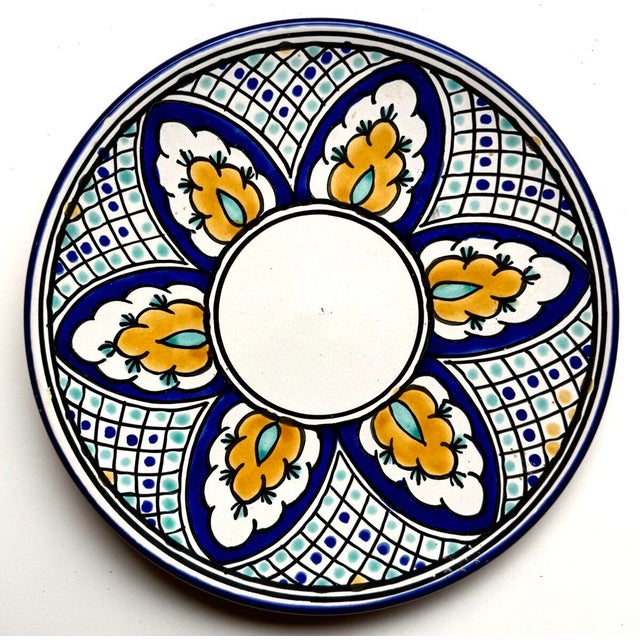 1950s Serving Pieces Ensemble Tunisian Platters + Moroccan Serving Bowl - Set of 7 For Sale In Reno/Lake Tahoe - Image 6 of 18