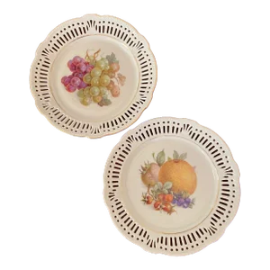 Circa 1952 Schwarzenhammer Germany Porcelain Reticulated Fruit Plates- Set of 2