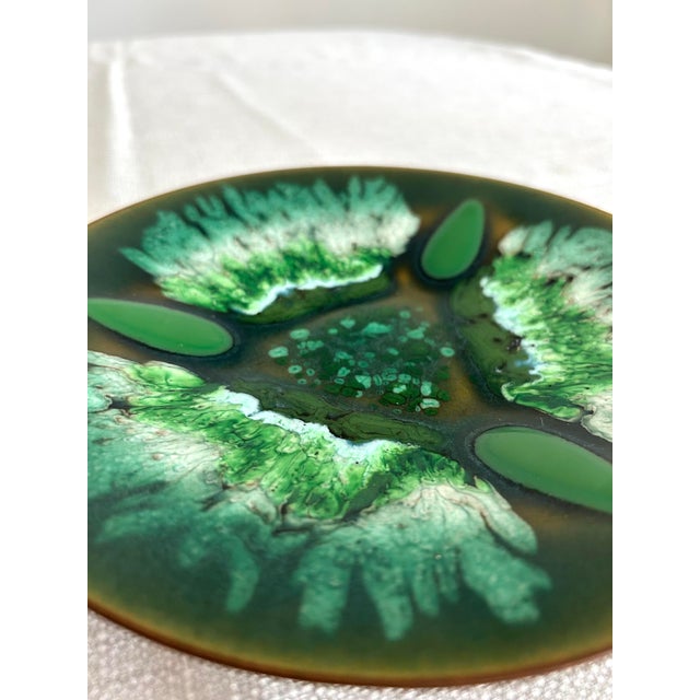 Mid 20th Century Gump’s San Francisco Signed Edwards Star Copper and Enamel Plates- Set of 4 For Sale In Naples, FL - Image 6 of 10
