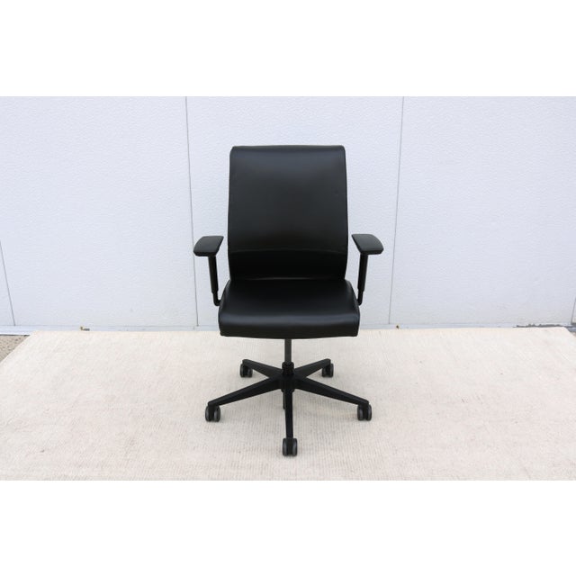 Modern Steelcase Think Ergonomic Executive Desk Chair in Black Leather, Fully Adjustable For Sale - Image 3 of 18