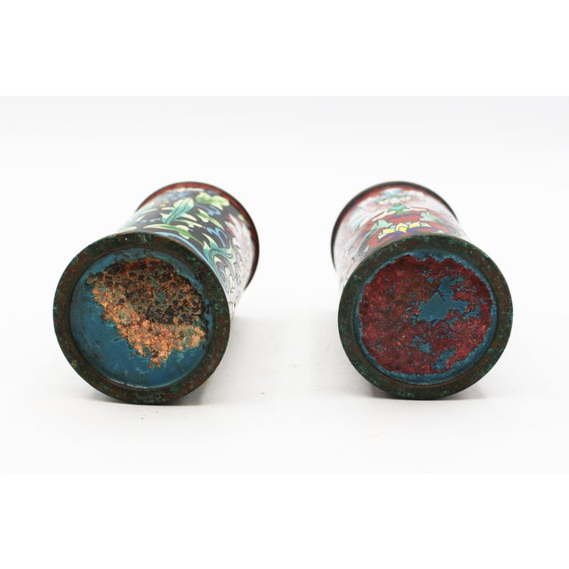 Late 19th Century Circa 1880s Pair of Chinese Cloisonne Small Brush Pots For Sale - Image 5 of 5